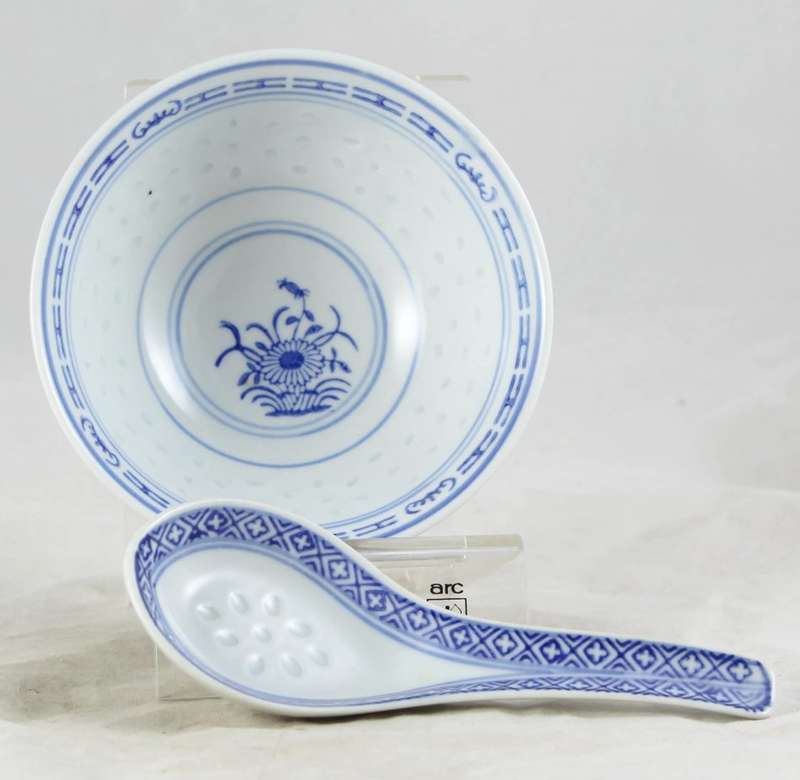 Blue & white - Chinese bowl & spoon