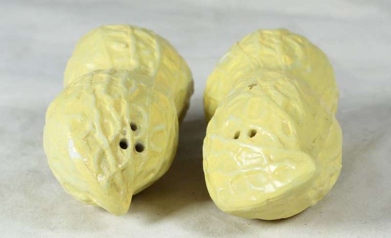 Character salt & pepper set - peanuts