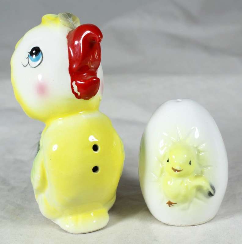 Character salt & pepper Set - chicken & egg