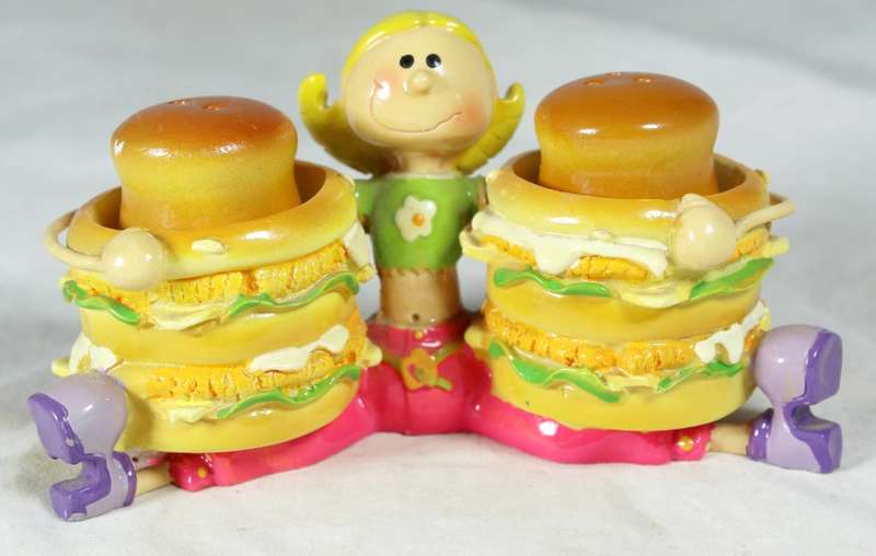 Character Salt & Pepper Set - Smiling Girl - Beautiful!