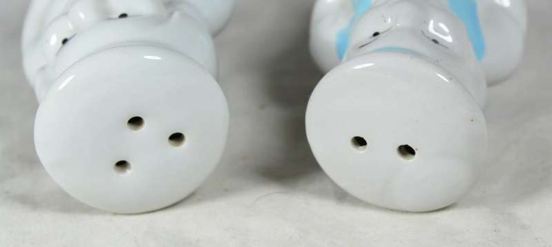 Character Salt & Pepper Set - Chefs - Beautiful!