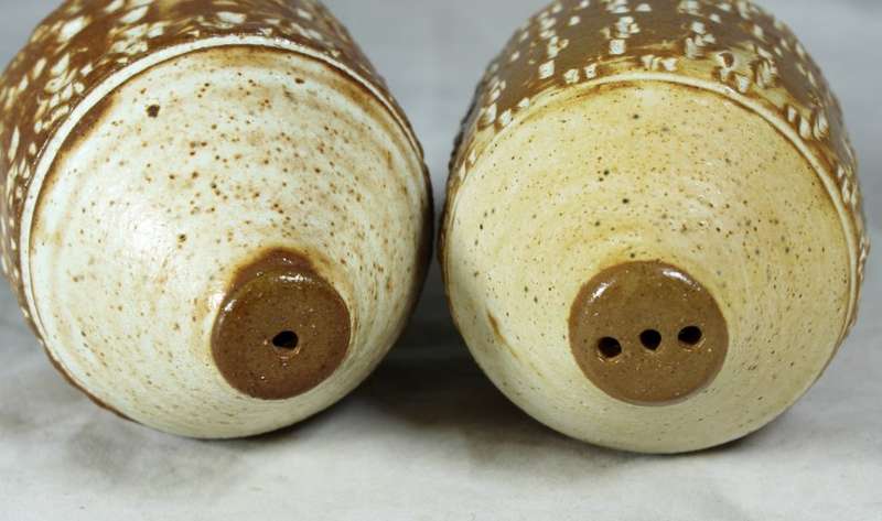 Character salt & pepper set - Huts