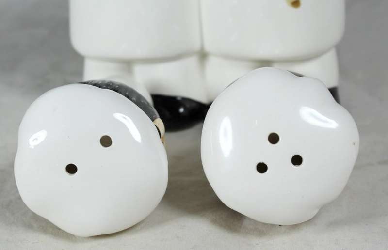 Character Salt & Pepper Set - Chefs - Beautiful! - Bid Now!!!