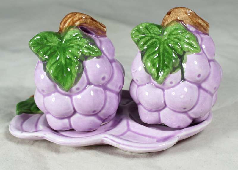 Character Salt & Pepper Set - Grapes - Beautiful!