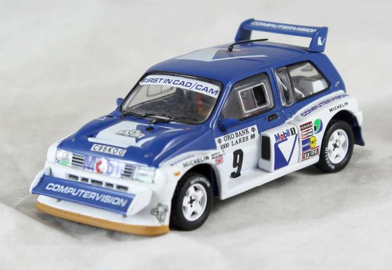 MG Metro 6R4 rally car
