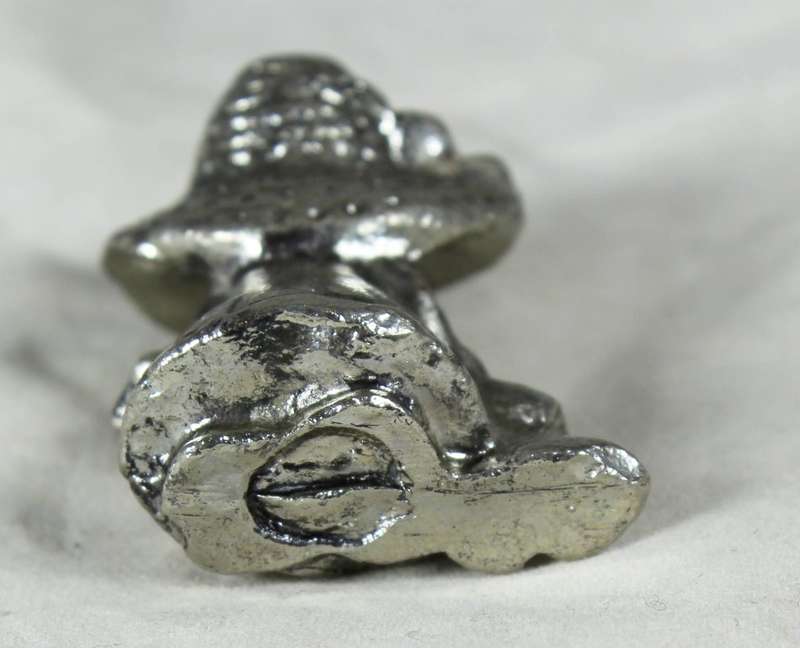 Miniature Silver Coloured - Lead Figurine - Little Girl with Dog - Beautiful!