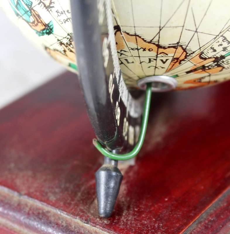 Desk organizer with globe