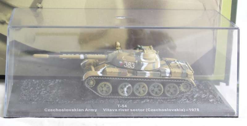 De Agostini - T-54 Czechoslovakia 1978 - New Tank with Booklet #13! - Bid now!