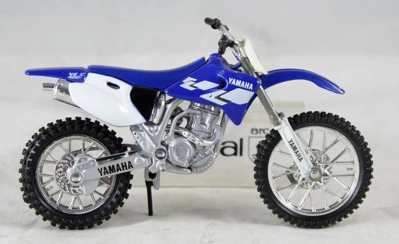 Maisto - Yamaha YZ 400F - Bike Only - Bid now!
