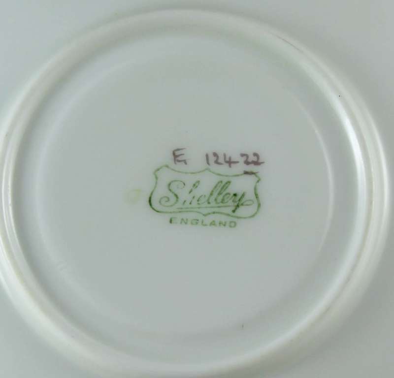 Shelley - Saucers - Beautiful!! - Bid Now!