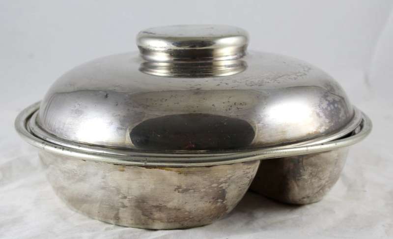 Divided serving bowl & lid - Elkinton plate