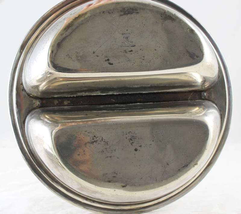Divided serving bowl & lid - Elkinton plate