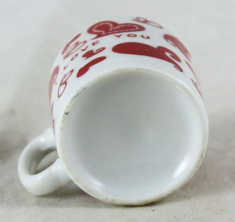 Miniature cup - i love you