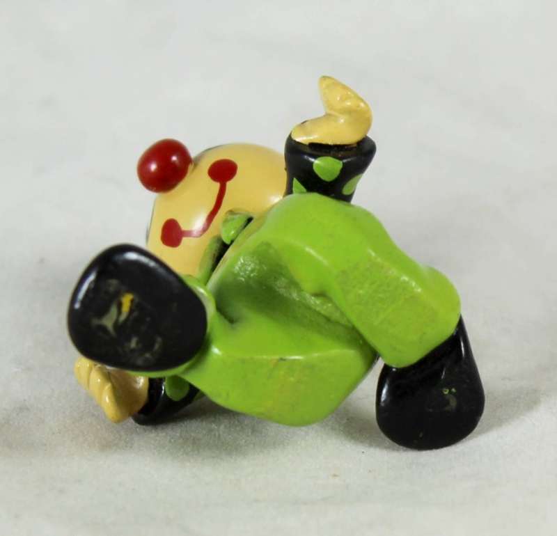 Small Clown Exercising - Beautiful!