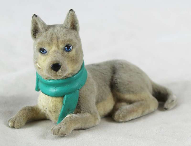 Suede puppy - large green scarf