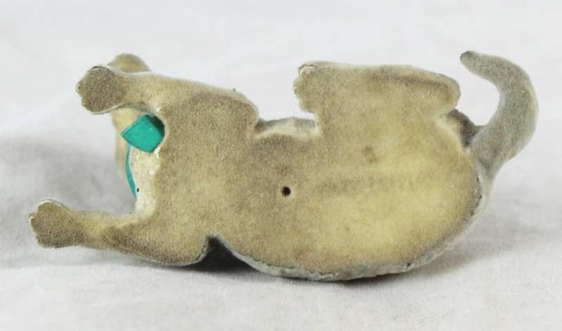 Suede puppy - large green scarf