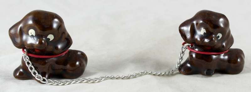 Pair of Brown Puppies with Chain - Gorgeous!