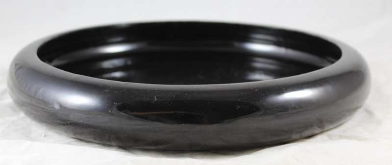 Lucia Ware black flat bowl