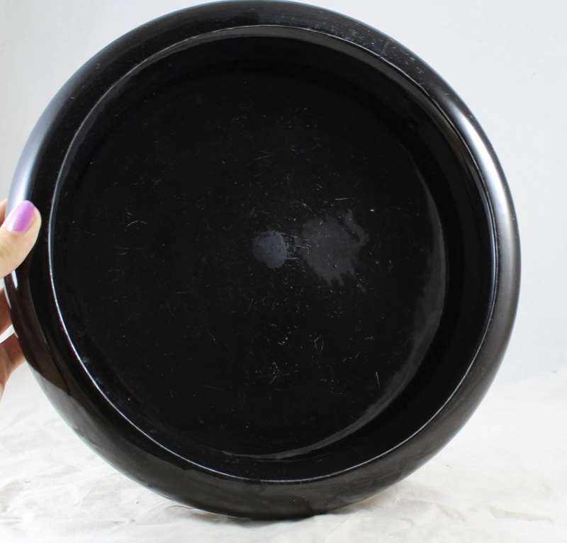 Lucia Ware black flat bowl