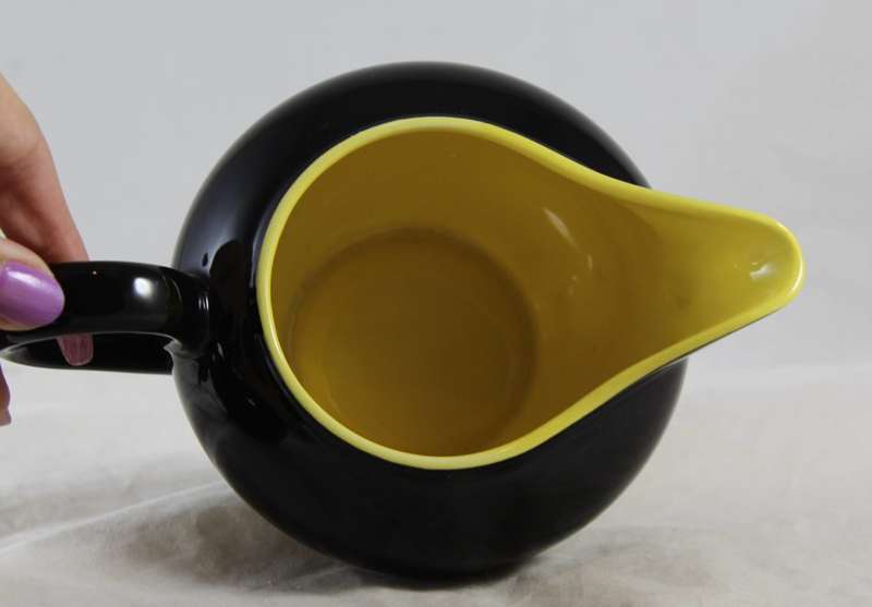 Villeroy & Boch - Yellow and black teaset
