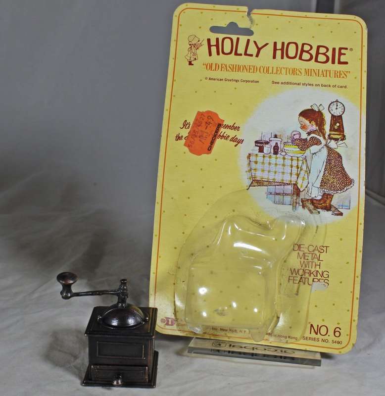 Holly Hobbie (1977) Diecast Metal-Box included but not sealed-Coffee Grinder with moveable Parts