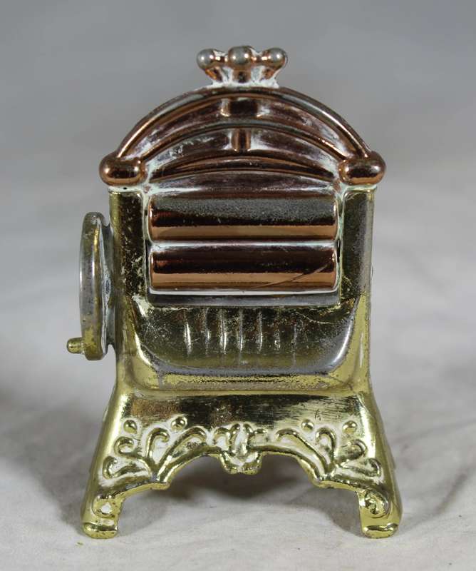 Bronze miniature washing press