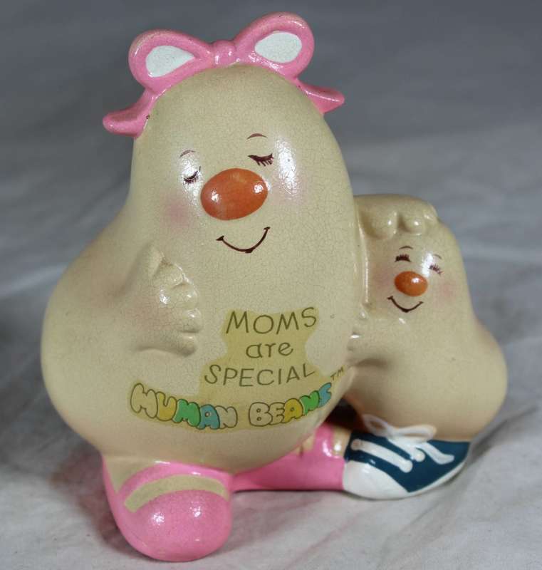 Human beans moms are special