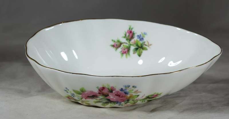 Royal Albert - Moss Rose Sweet Dish - BID NOW!!!