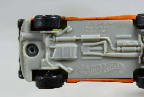 Hot wheels - Howlin` Heat
