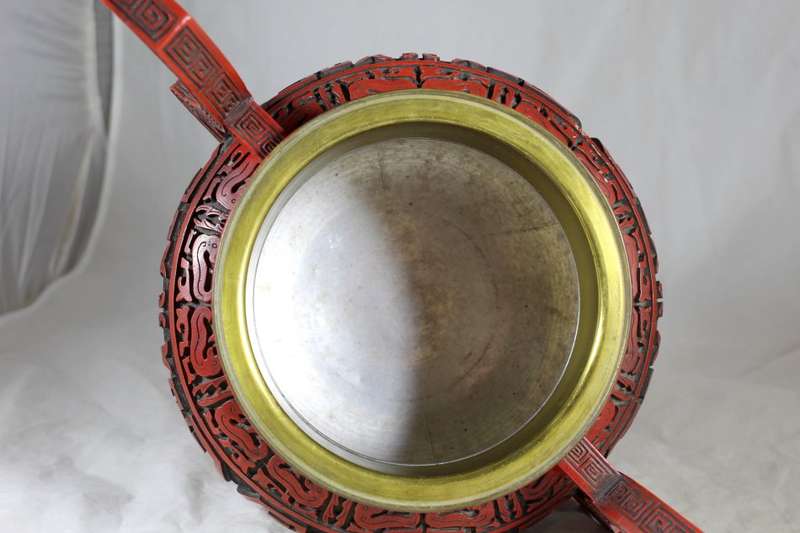 Cinnabar Style Footed & Lidded Temple Bowl - BID NOW!!!!