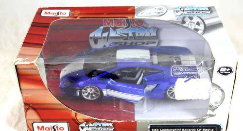 Maisto - Custom Shop-  Die Cast Lamborghini Gallardo LP 560-4   -