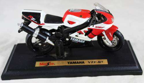 Maisto -  Bike - Yamaha YZF-R7 - Bid Now!!