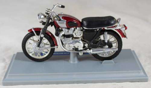 Maisto -  Bike - Triumph T120 Bonneville (1969) - Bid Now!!