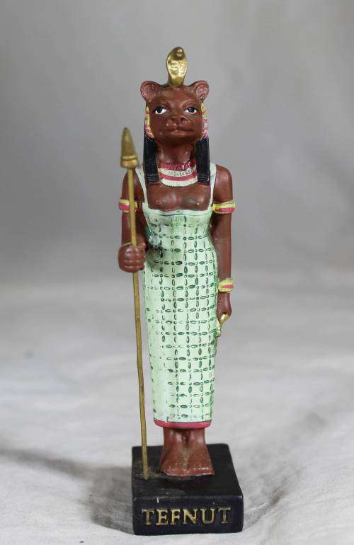 The Gods of Ancient Egypt - by Hachette - Figure with Booklet - Tefnut