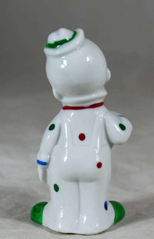 Small clown with a large tie