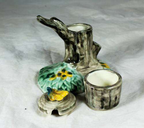 Character condiment holder