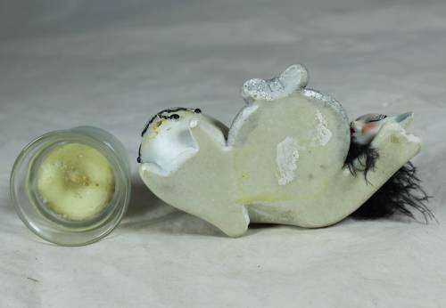 Show cat with candle - Black