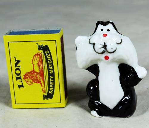 Abstract Sylvester cat