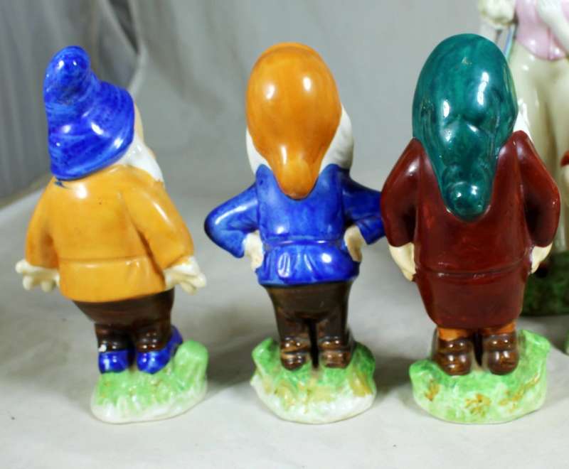 Vintage snow white and the seven dwarfs