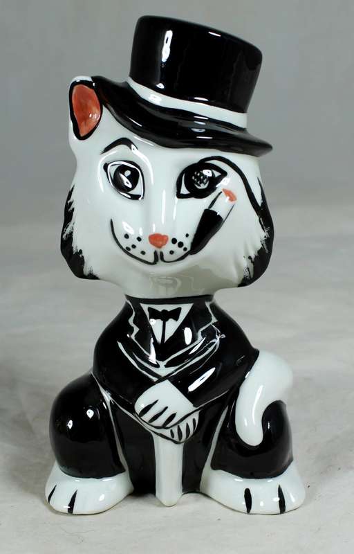 Lorna Bailey super hero cats - penguin