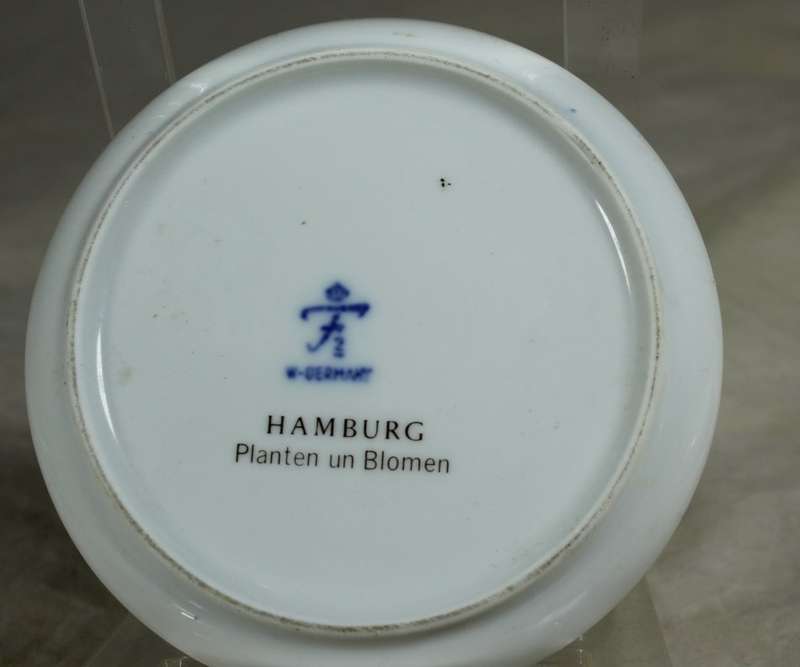 Furstenberg Hamburg Planten un Blomen - display plate