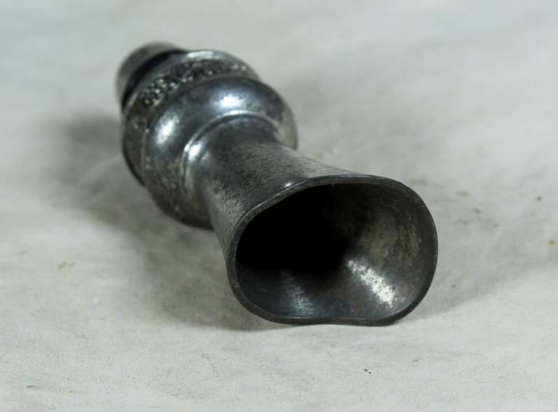 Silver plated bottle spout insert