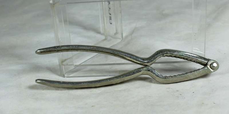 Silverplated - ice tongs