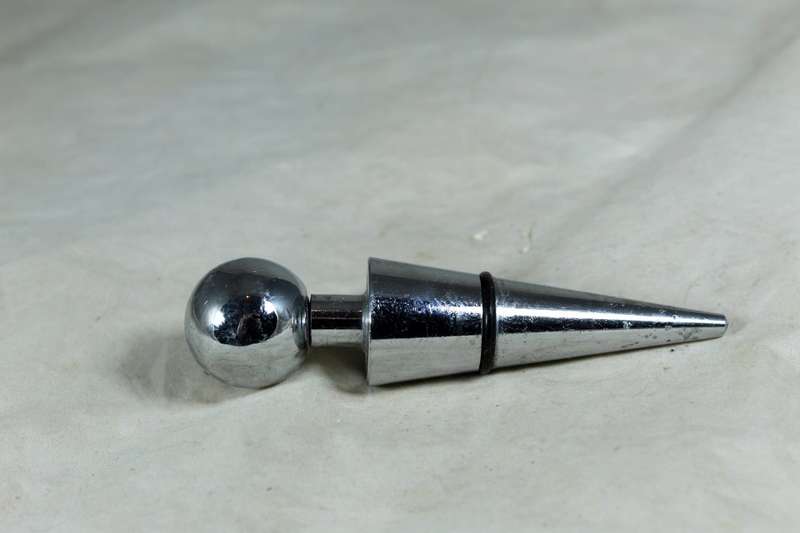 Silverplated bottle stopper