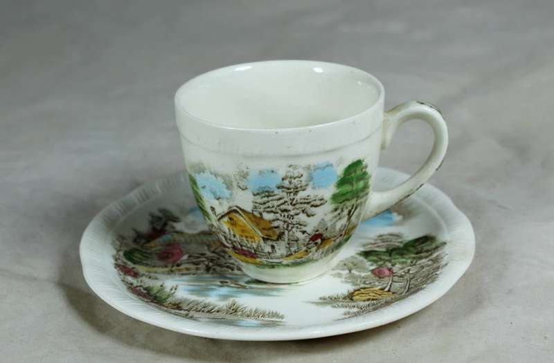 Alfred Meakin - constables cottage - demitasse duo