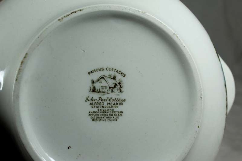 Alfred Meakin - John Peel cottage - tureen