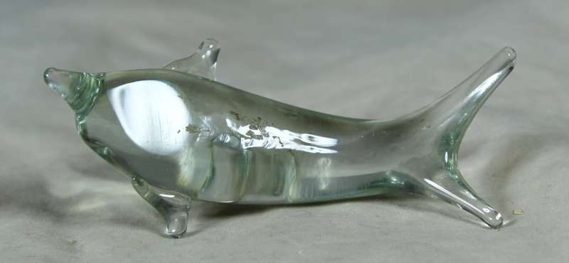 Glass Dolphin - Sparkling!!!!! Bid Now!!!