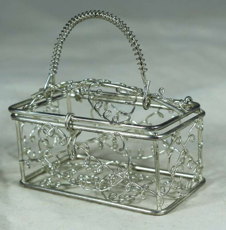 Small metal basket