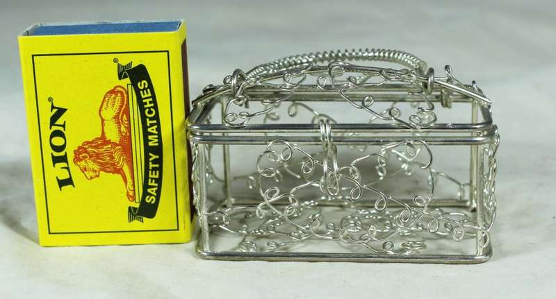 Small metal basket