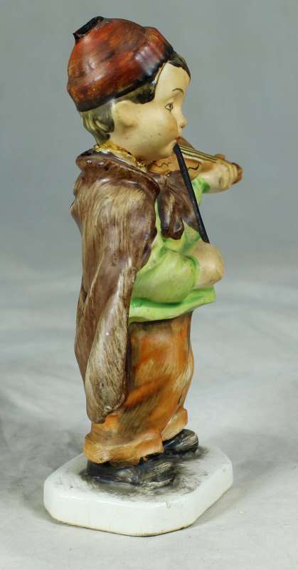 Friedel - Bavaria - Boy Playing a Violin - Hand Painted!!!!!